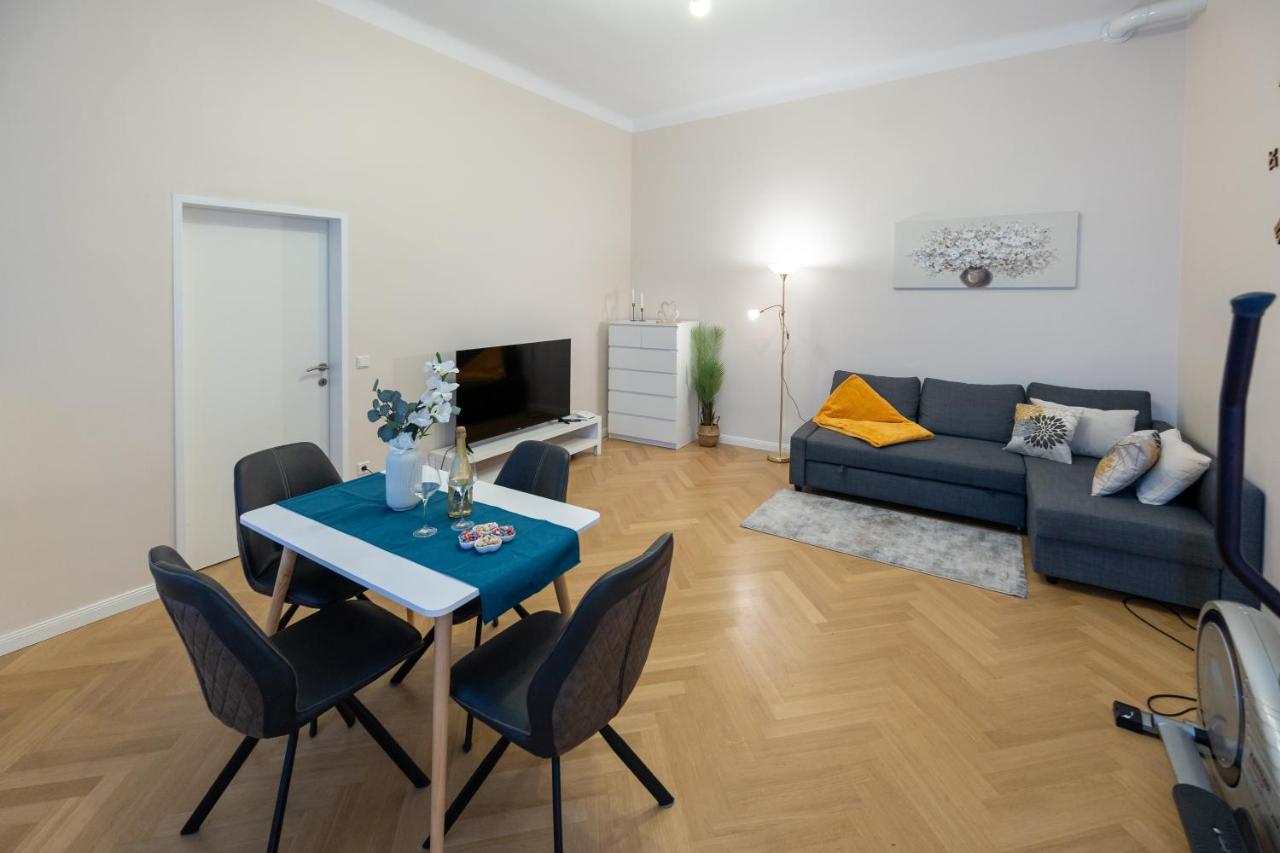 Charming Apartment Near Prater เวียนนา ภายนอก รูปภาพ