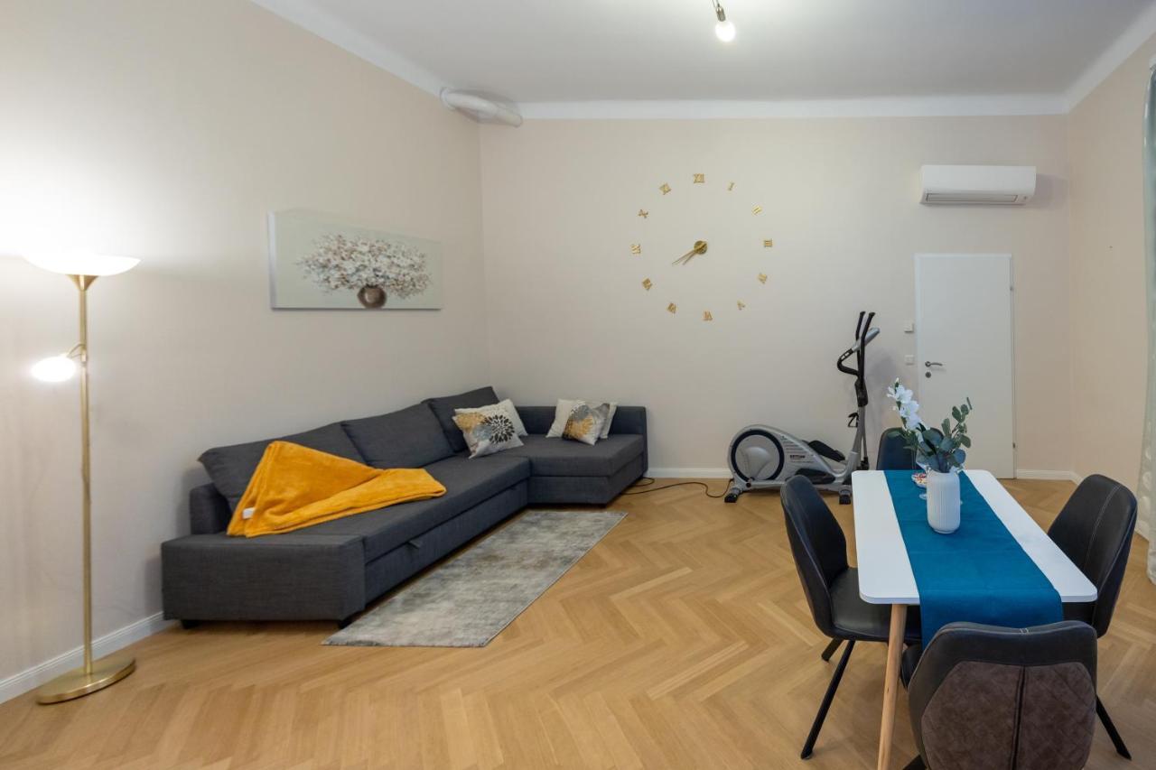 Charming Apartment Near Prater เวียนนา ภายนอก รูปภาพ